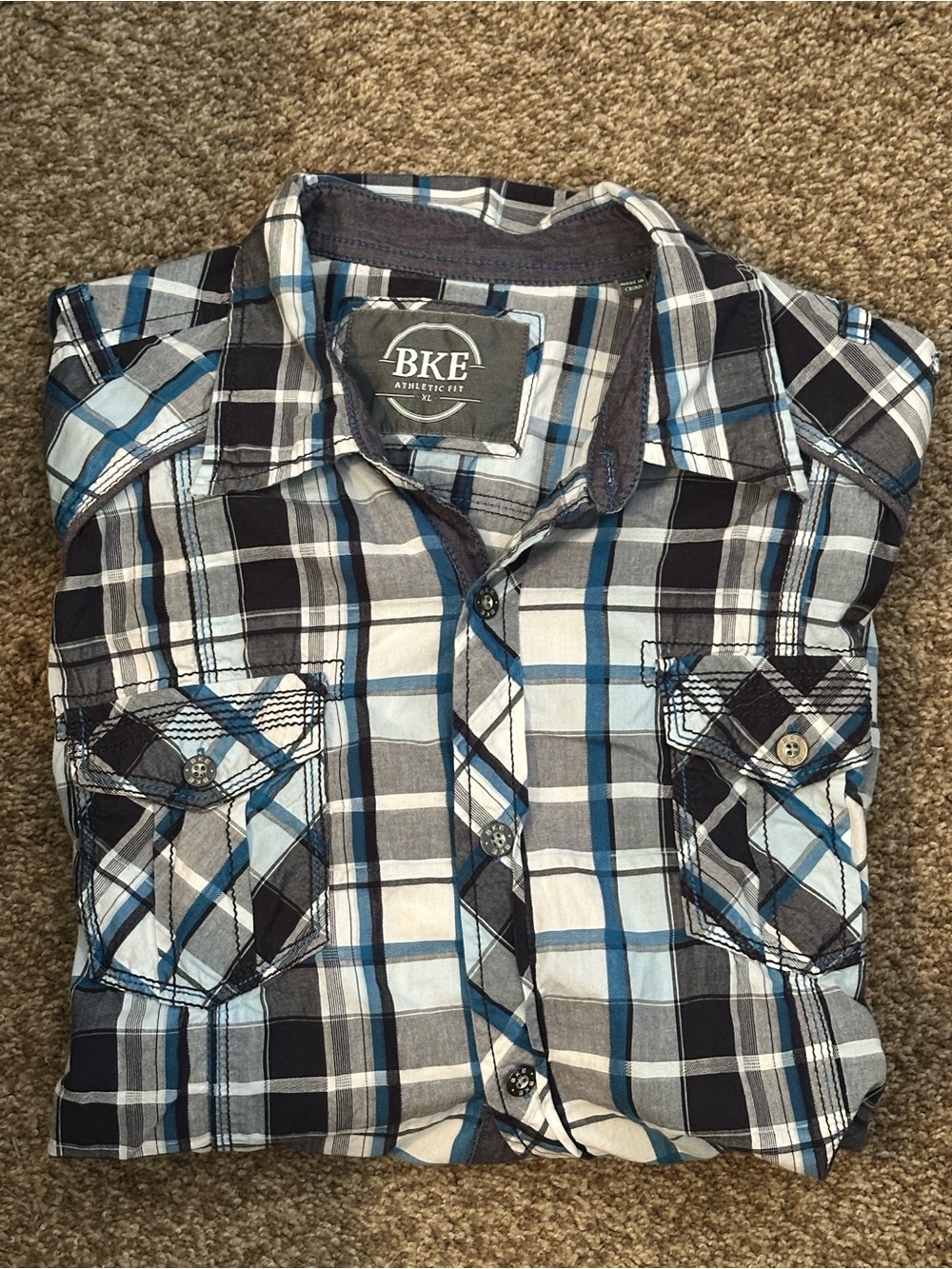 BKE Men's Black, White & Blue Plaid Short-Sleeve Button-Up Athletic Fit Shirt